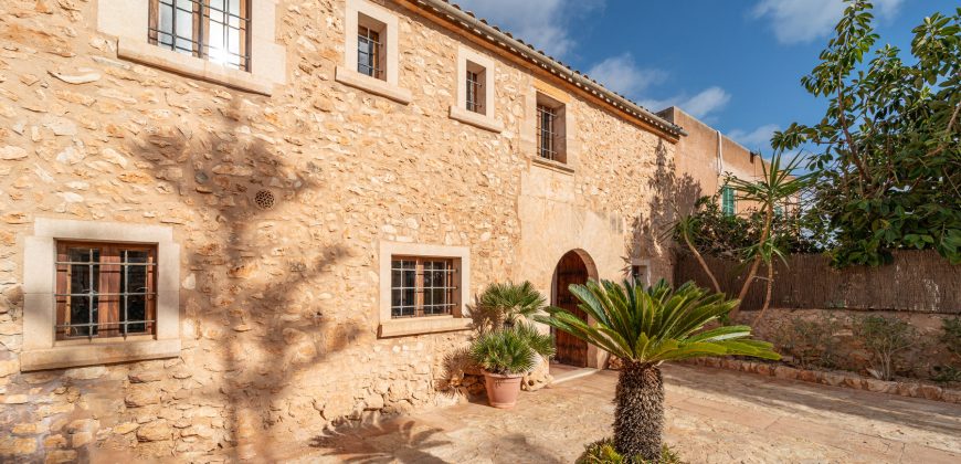 Finca zu verkaufen mit Pool in Santanyí
