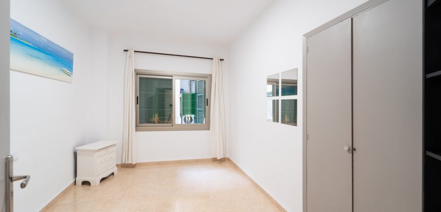 Amplio piso en alquiler en Palma de Mallorca junto a Plaza España