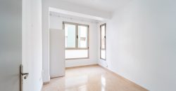 Amplio piso en alquiler en Palma de Mallorca junto a Plaza España