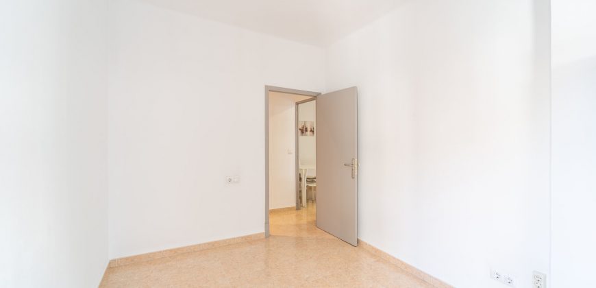 Amplio piso en alquiler en Palma de Mallorca junto a Plaza España