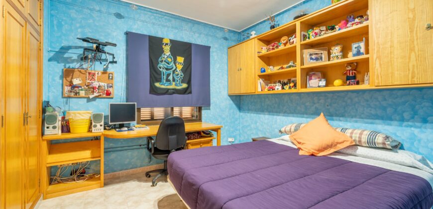 Chalet independiente con jardín y piscina propios en venta en Portocolom