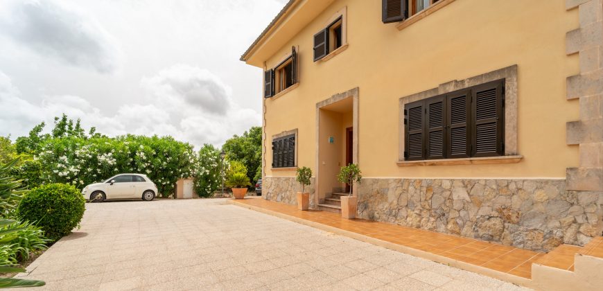 Casa de campo en venta junto a Bunyola