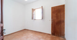 Encantadora casa de pueblo con amplio patio en venta en Ses Salines