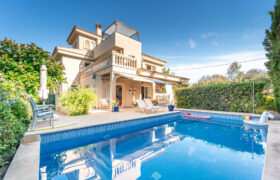 Chalet con piscina junto al mar en venta en Ciudad Jardín, Palma de Mallorca