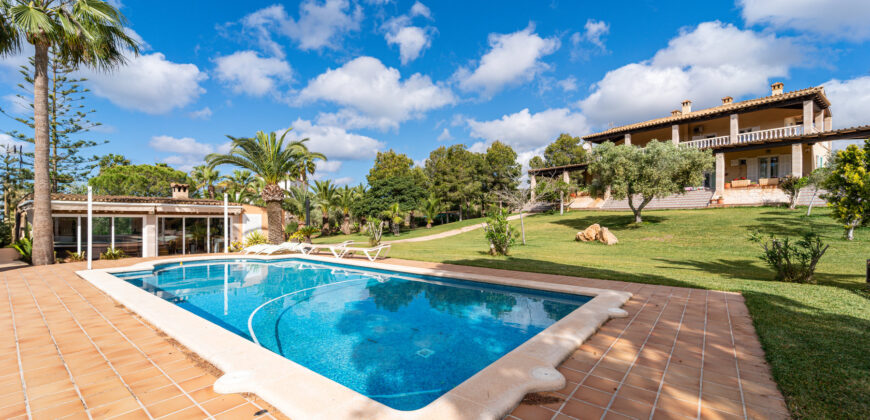 Finca zu verkaufen mit Meerblick und pool in Colonia Sant Jordi