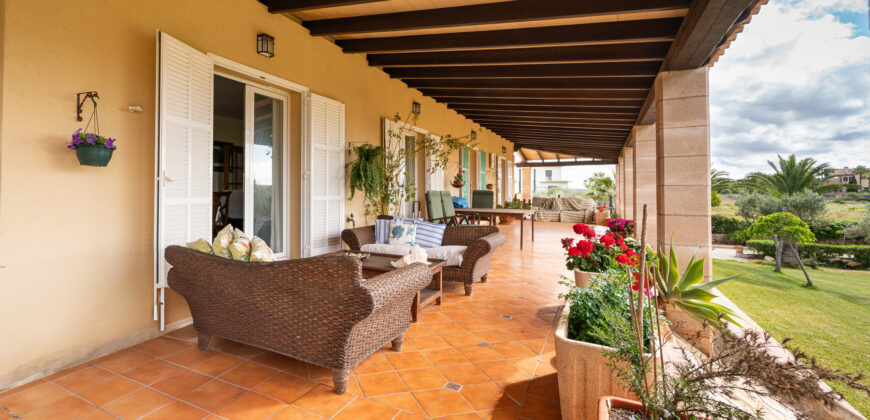 Finca zu verkaufen mit Meerblick und pool in Colonia Sant Jordi