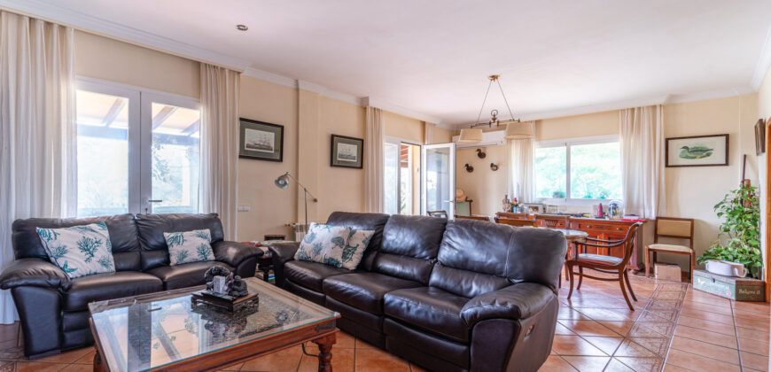 Finca zu verkaufen mit Meerblick und pool in Colonia Sant Jordi