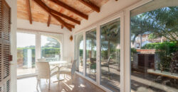 Villa zu verkaufen mit Meerblick in Cala Llombards