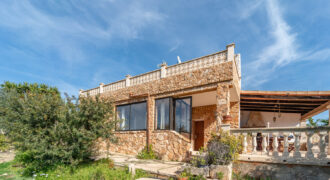 Finca rústica en venta en Colonia de Sant Jordi, cerca de la playa y Ses Salines