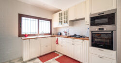 House with sea views and pool in Ses Salines