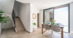 Casa en planta baja en venta en Colonia de Sant Jordi con jardín y piscina privada