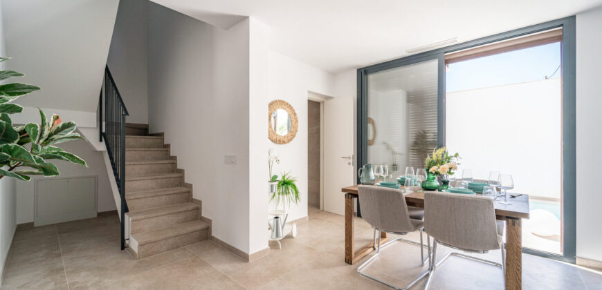 Casa en planta baja en venta en Colonia de Sant Jordi con jardín y piscina privada