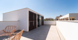Casa en planta baja en venta en Colonia de Sant Jordi con jardín y piscina privada
