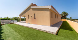 Chalet de obra nueva en venta en Sa Rápita con piscina, jardín y ubicación privilegiada