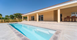 Chalet de obra nueva en venta en Sa Rápita con piscina, jardín y ubicación privilegiada