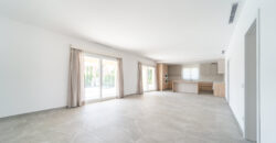 Chalet de obra nueva en venta en Sa Rápita con piscina, jardín y ubicación privilegiada