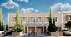 Newly built town house in Ses Salines with garden, pool and garage