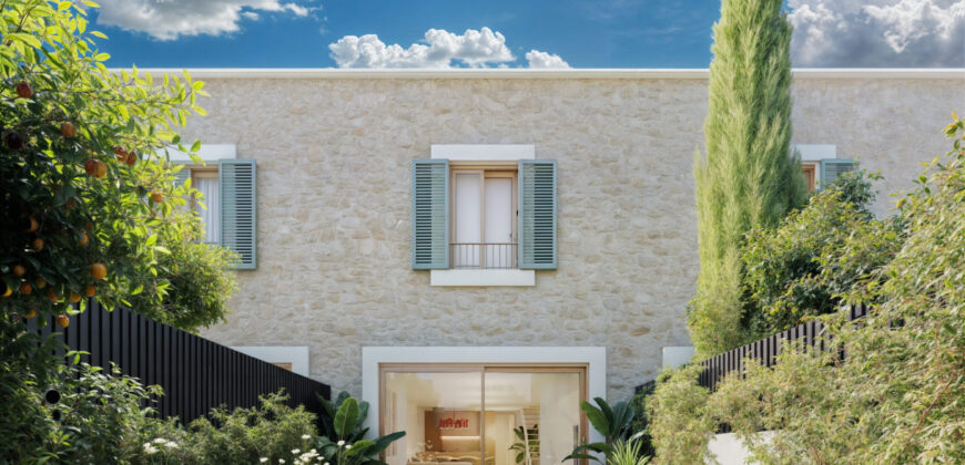 Newly built town house in Ses Salines with garden, pool and garage