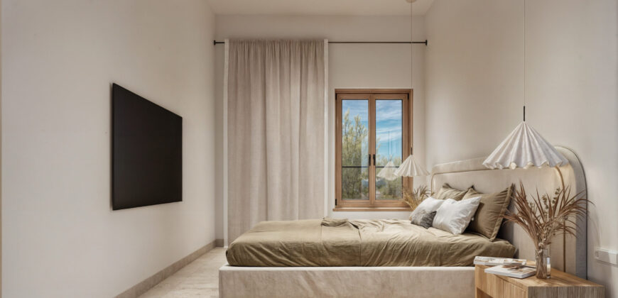 Newly built town house in Ses Salines with garden, pool and garage