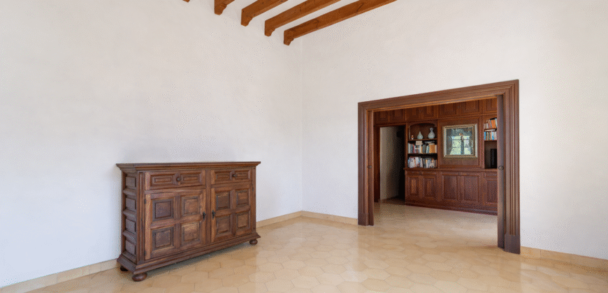 Venta de histórica possessió en Pollença: 830 m² de legado señorial en un entorno de 240 hectáreas