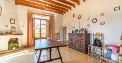 Historic estate in Pollença to renovate, with over 8,900 sq ft of built area and unique potential
