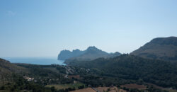 Historic estate in Pollença to renovate, with over 8,900 sq ft of built area and unique potential