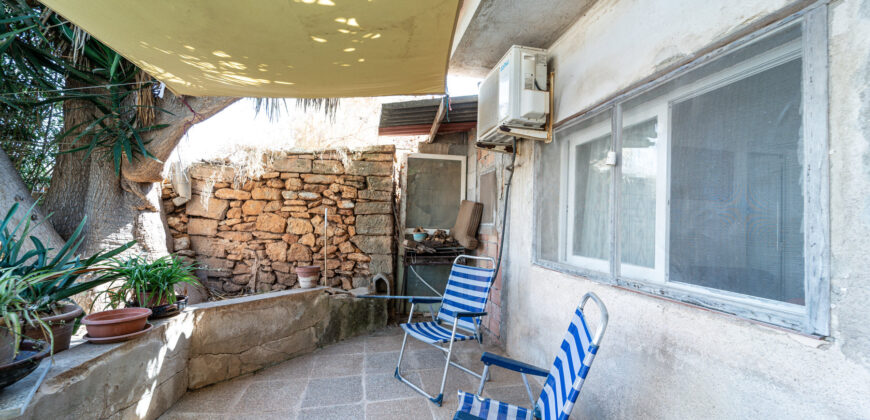 Versatile two-story town house for sale in the heart of Ses Salines