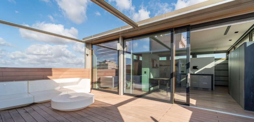 Möbliertes Penthouse-Studio zur Miete in Manacor mit großer Terrasse und hochwertigen Ausstattungen