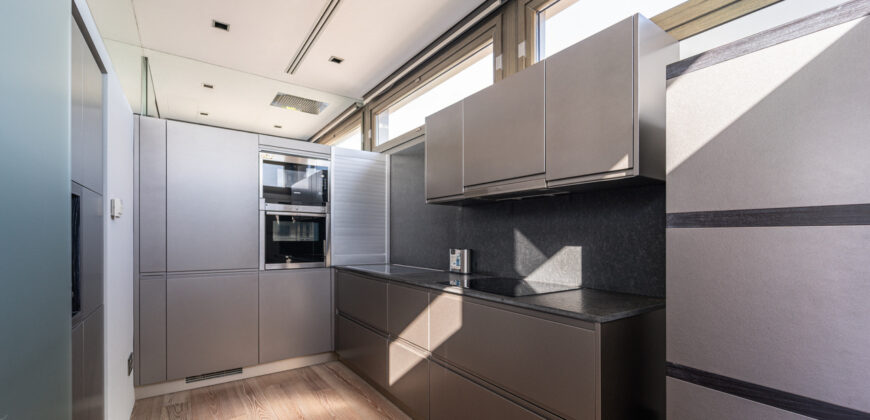 Möbliertes Penthouse-Studio zur Miete in Manacor mit großer Terrasse und hochwertigen Ausstattungen