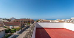 Chalet en alquiler en Sa Ràpita con vistas al mar y terraza, ideal para estancias por temporada