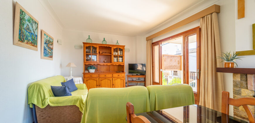 Chalet en alquiler en Sa Ràpita con vistas al mar y terraza, ideal para estancias por temporada