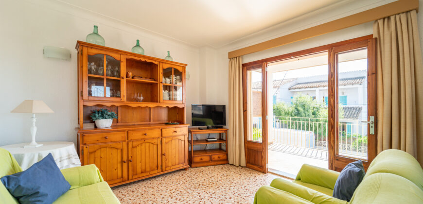 Chalet en alquiler en Sa Ràpita con vistas al mar y terraza, ideal para estancias por temporada