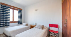Chalet en alquiler en Sa Ràpita con vistas al mar y terraza, ideal para estancias por temporada