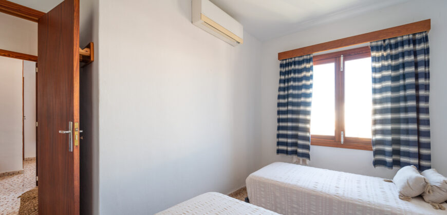 Chalet en alquiler en Sa Ràpita con vistas al mar y terraza, ideal para estancias por temporada