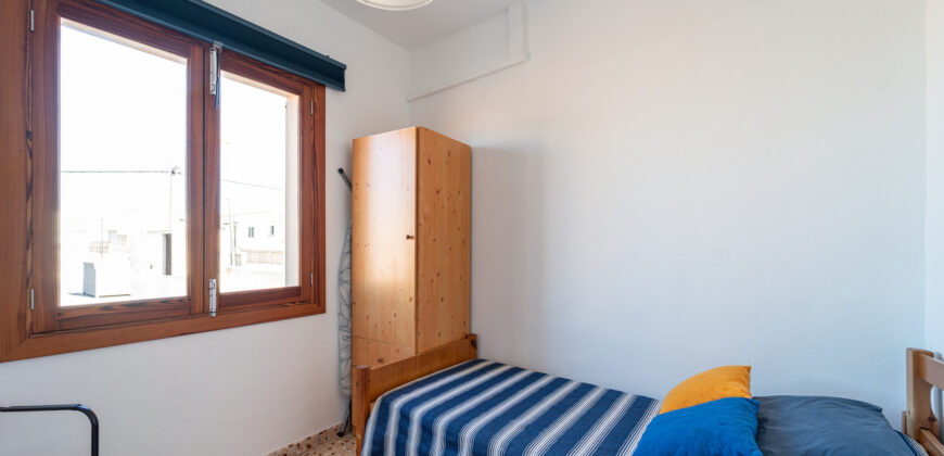 Chalet en alquiler en Sa Ràpita con vistas al mar y terraza, ideal para estancias por temporada