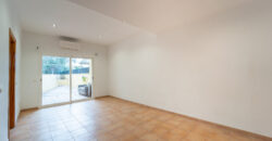 Townhouse for Rent in Ses Salines – space, light, and a prime location