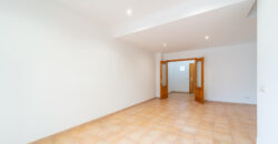 Townhouse for Rent in Ses Salines – space, light, and a prime location