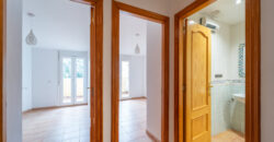 Townhouse for Rent in Ses Salines – space, light, and a prime location