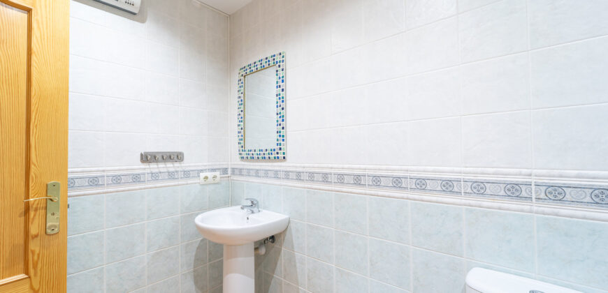 Townhouse for Rent in Ses Salines – space, light, and a prime location