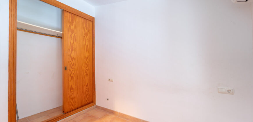 Townhouse for Rent in Ses Salines – space, light, and a prime location