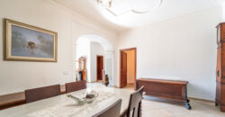 Casa de pueblo señorial en venta en Ses Salines: 6 habitaciones, gran jardín y terrazas