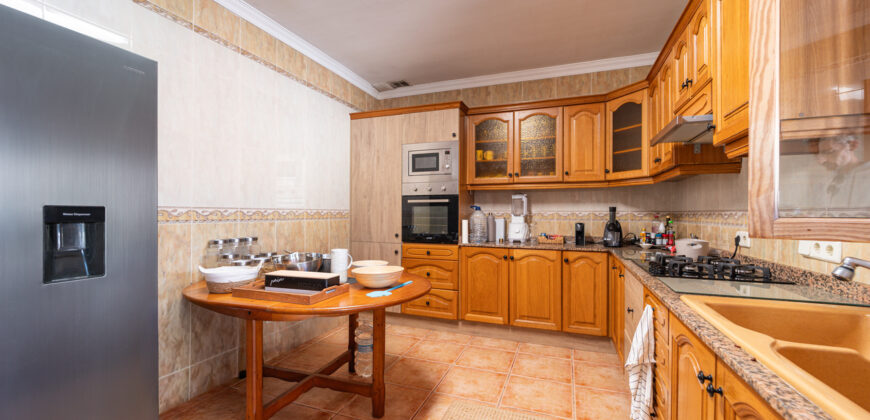 Casa con piscina en alquiler en Ses Salines – Encanto tradicional y confort moderno