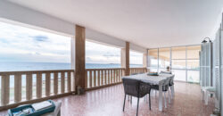 Primera planta en primera línea en Sa Rápita con gran terraza, vistas al mar y alquiler temporal
