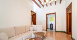 Village house for rent in Ses Salines with large patio — 4 bedrooms, 140 m², quiet street Village house for rent in Ses Salines with large patio — 4 bedrooms, 140 m², quiet street