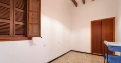 Village house for rent in Ses Salines with large patio — 4 bedrooms, 140 m², quiet street Village house for rent in Ses Salines with large patio — 4 bedrooms, 140 m², quiet street