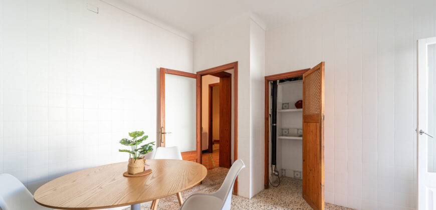 Village house for rent in Ses Salines with large patio — 4 bedrooms, 140 m², quiet street Village house for rent in Ses Salines with large patio — 4 bedrooms, 140 m², quiet street