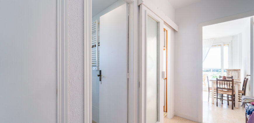 Apartamento en alquiler con terraza y vistas al mar en calas de mallorca