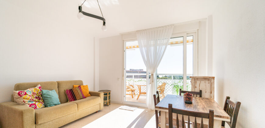 Apartamento en alquiler con terraza y vistas al mar en calas de mallorca