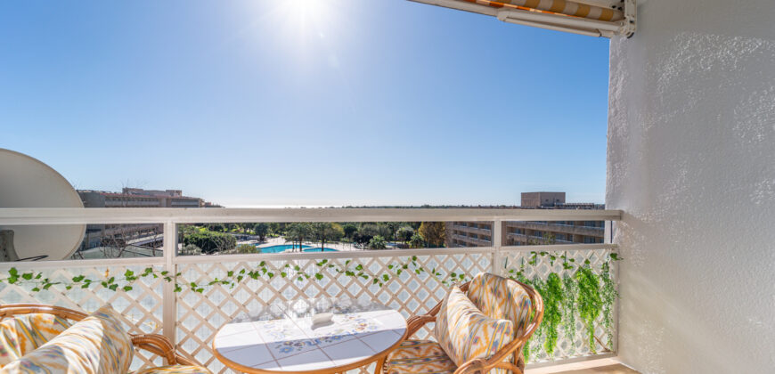 Apartamento en alquiler con terraza y vistas al mar en calas de mallorca