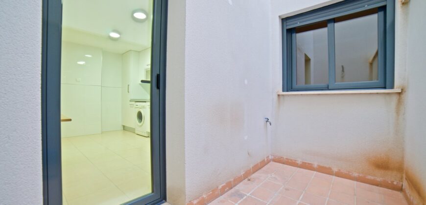 Langzeitmiete in Campos: Moderne 3-Zimmer-Wohnung mit ausgestatteter Küche und hochwertigen Oberflächen